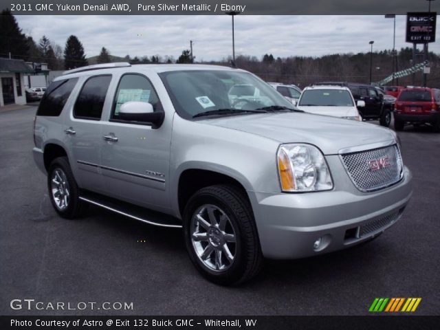 2011 GMC Yukon Denali AWD in Pure Silver Metallic