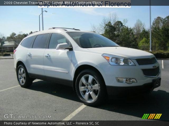 2009 Chevrolet Traverse LTZ in Summit White