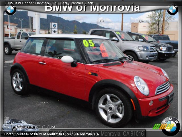 2005 Mini Cooper Hardtop in Chili Red