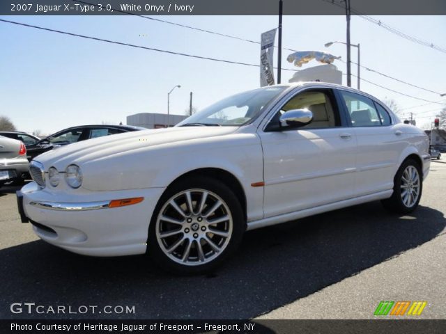 2007 Jaguar X-Type 3.0 in White Onyx