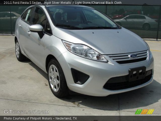 2011 Ford Fiesta S Sedan in Ingot Silver Metallic