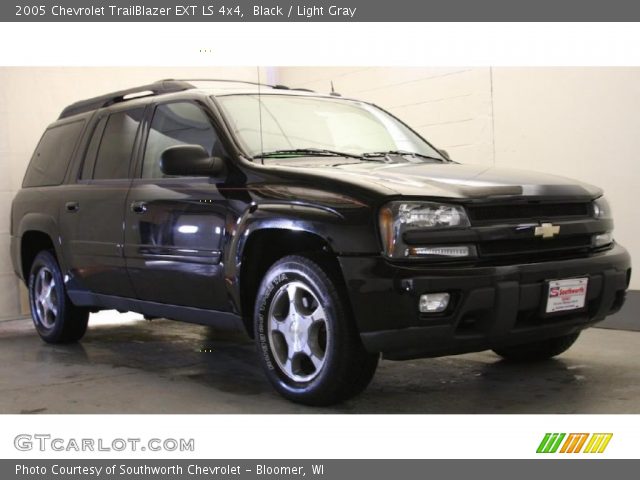 2005 Chevrolet TrailBlazer EXT LS 4x4 in Black