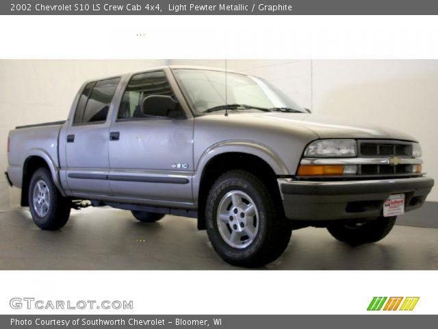 2002 Chevrolet S10 LS Crew Cab 4x4 in Light Pewter Metallic
