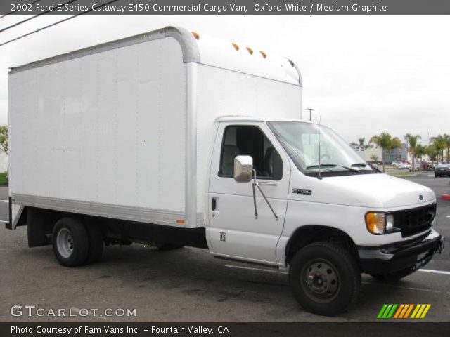 2002 Ford E Series Cutaway E450 Commercial Cargo Van in Oxford White