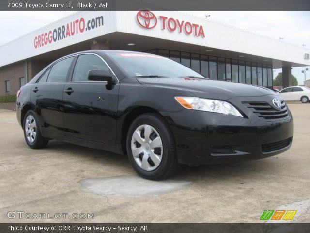 2009 Toyota Camry LE in Black