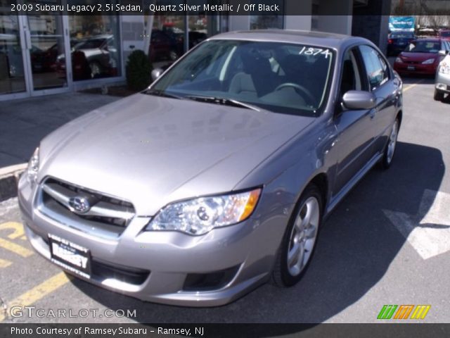 2009 Subaru Legacy 2.5i Sedan in Quartz Silver Metallic