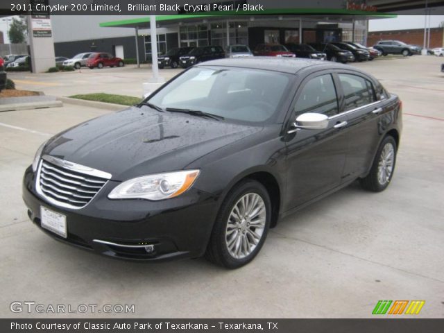 2011 Chrysler 200 Limited in Brilliant Black Crystal Pearl