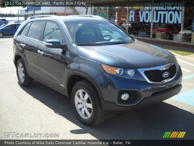 2011 Kia Sorento LX AWD in Pacific Blue