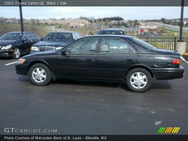 2001 Toyota Camry LE in Black