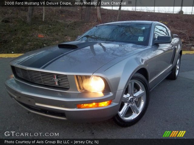 2008 Ford Mustang V6 Deluxe Coupe in Alloy Metallic