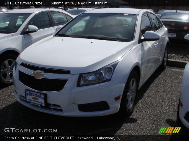 2011 Chevrolet Cruze LT in Summit White
