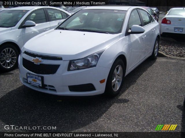 2011 Chevrolet Cruze LT in Summit White