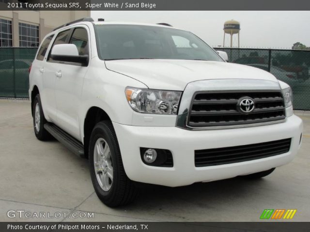 2011 Toyota Sequoia SR5 in Super White