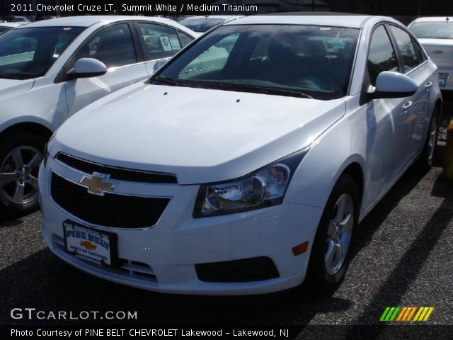 2011 Chevrolet Cruze LT in Summit White