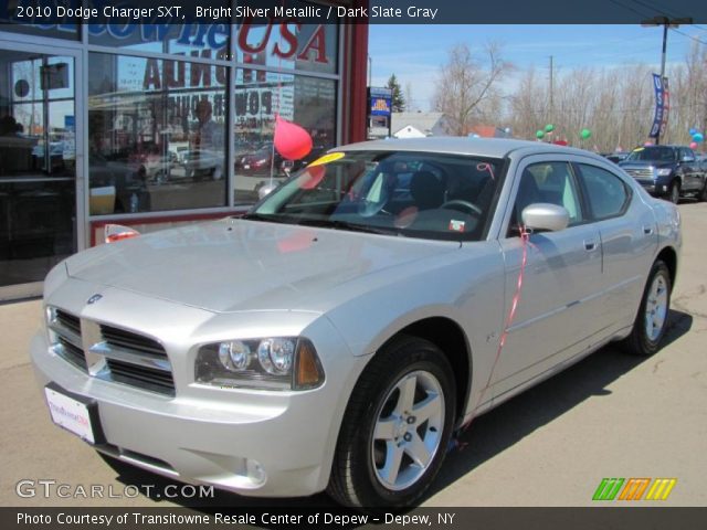 2010 Dodge Charger SXT in Bright Silver Metallic