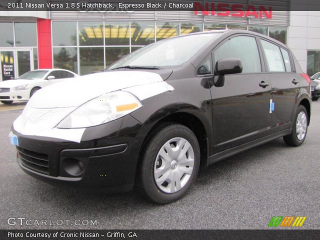 2011 Nissan Versa 1.8 S Hatchback in Espresso Black