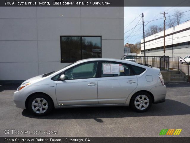 2009 Toyota Prius Hybrid in Classic Silver Metallic