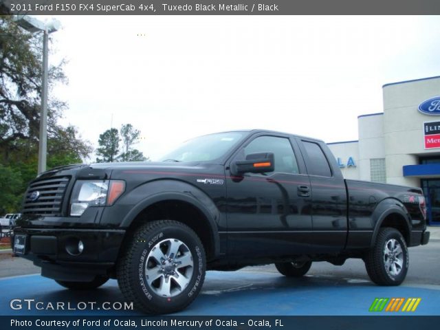 2011 Ford F150 FX4 SuperCab 4x4 in Tuxedo Black Metallic