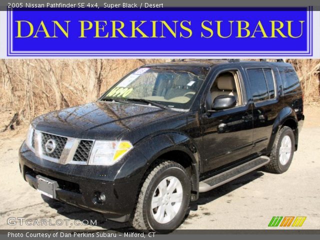 2005 Nissan Pathfinder SE 4x4 in Super Black