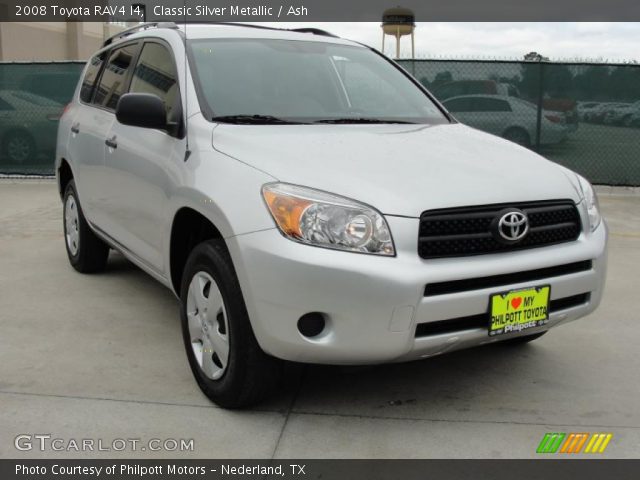 2008 Toyota RAV4 I4 in Classic Silver Metallic