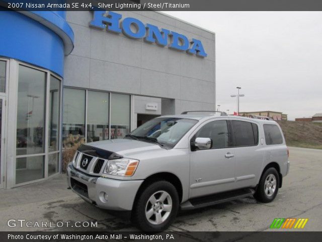 2007 Nissan Armada SE 4x4 in Silver Lightning
