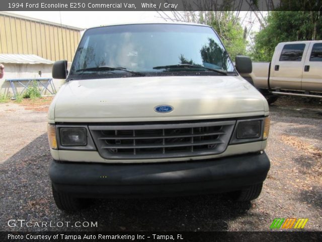 1994 Ford Econoline E250 Commercial Van in White