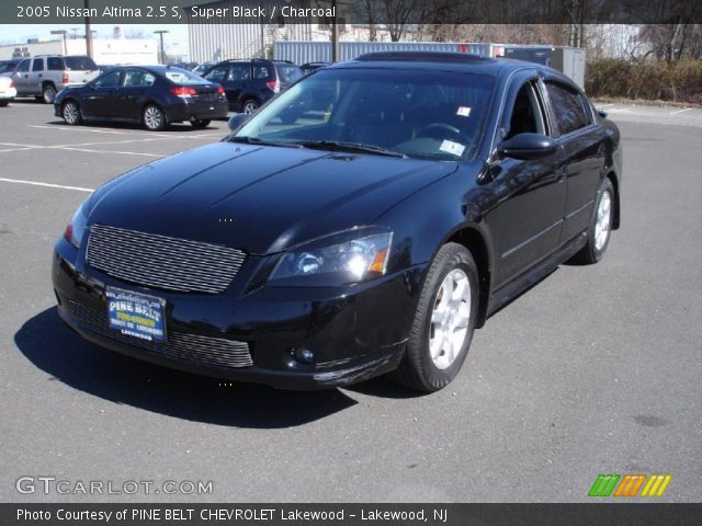 2005 Nissan Altima 2.5 S in Super Black
