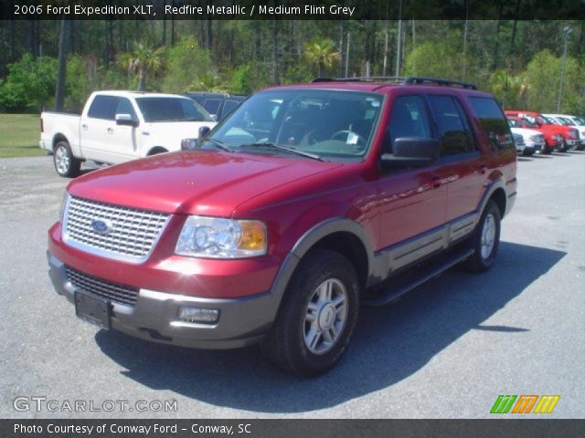 2006 Ford Expedition XLT in Redfire Metallic