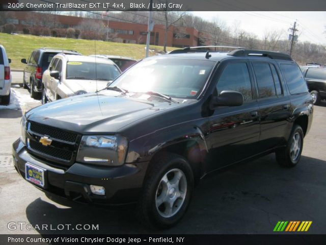 2006 Chevrolet TrailBlazer EXT LT 4x4 in Black
