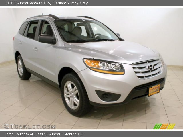 2010 Hyundai Santa Fe GLS in Radiant Silver