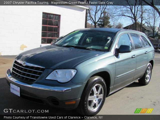 2007 Chrysler Pacifica Touring in Magnesium Green Pearl