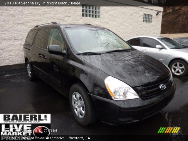 2010 Kia Sedona LX in Midnight Black