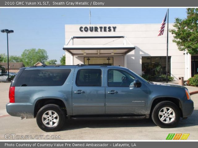 2010 GMC Yukon XL SLT in Stealth Gray Metallic