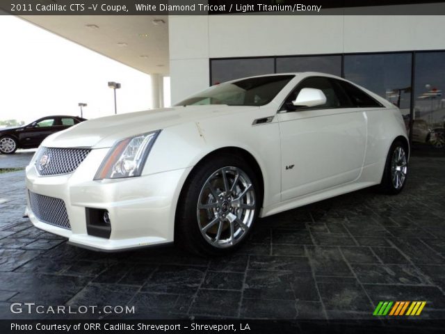 2011 Cadillac CTS -V Coupe in White Diamond Tricoat