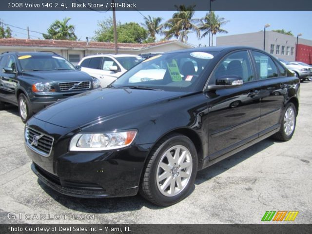 2008 Volvo S40 2.4i in Black Stone