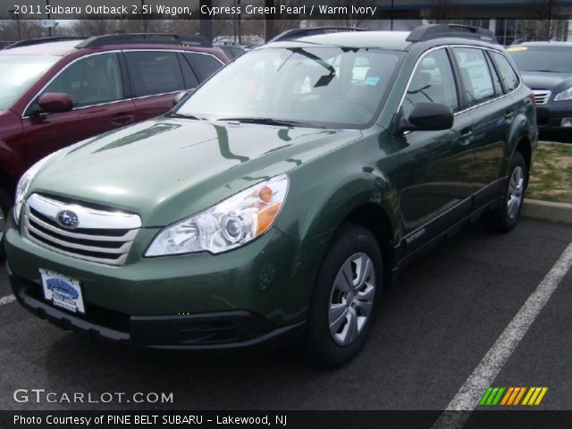 2011 Subaru Outback 2.5i Wagon in Cypress Green Pearl