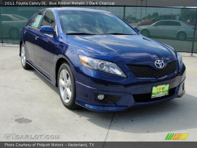 2011 Toyota Camry SE in Blue Ribbon Metallic