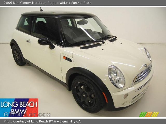 2006 Mini Cooper Hardtop in Pepper White