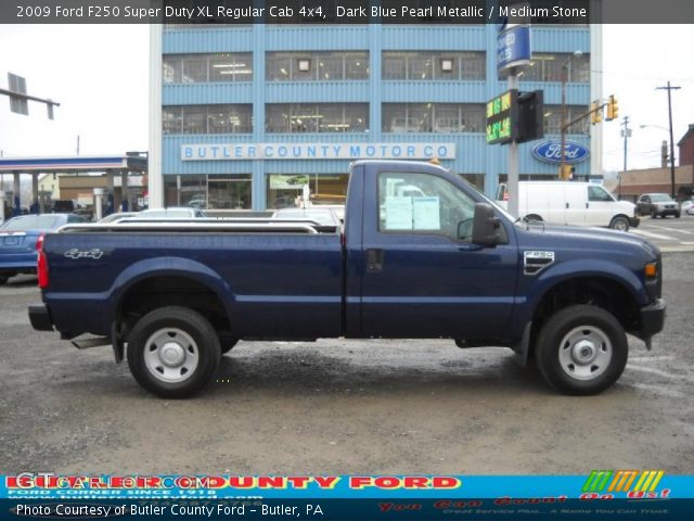 2009 Ford F250 Super Duty XL Regular Cab 4x4 in Dark Blue Pearl Metallic