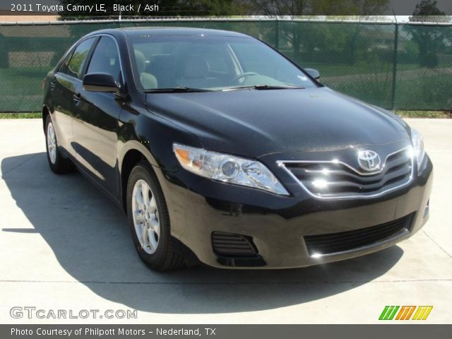 2011 Toyota Camry LE in Black