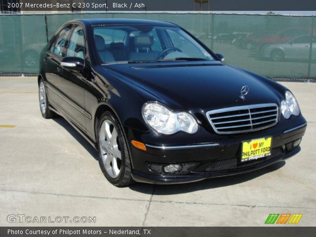 2007 Mercedes-Benz C 230 Sport in Black