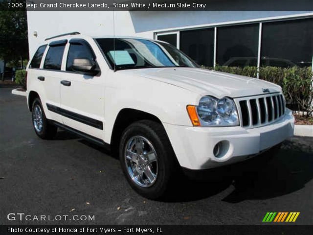 2006 Jeep Grand Cherokee Laredo in Stone White
