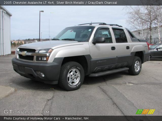 2005 Chevrolet Avalanche LT 4x4 in Silver Birch Metallic