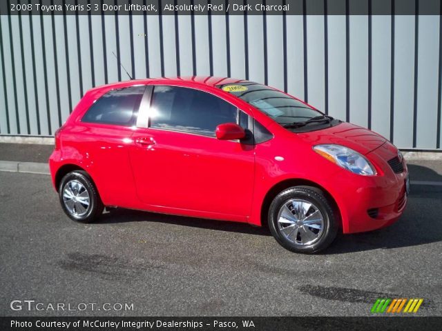 2008 Toyota Yaris S 3 Door Liftback in Absolutely Red