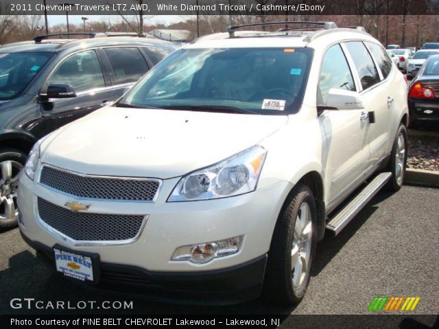 2011 Chevrolet Traverse LTZ AWD in White Diamond Tricoat