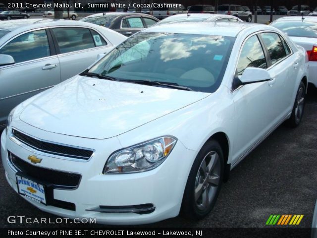 2011 Chevrolet Malibu LT in Summit White