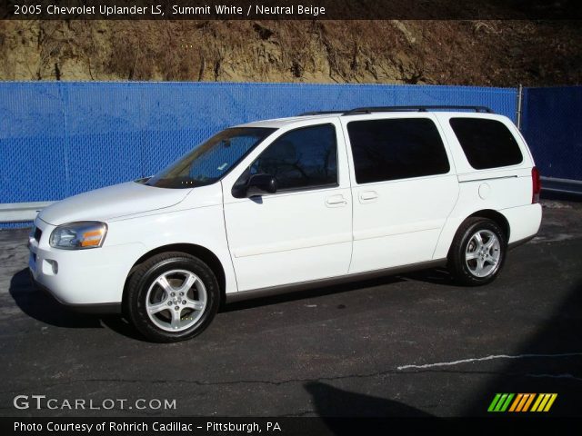 2005 Chevrolet Uplander LS in Summit White