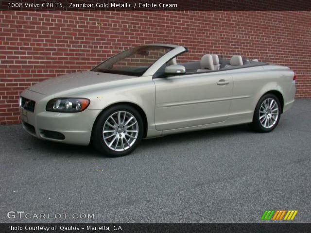 2008 Volvo C70 T5 in Zanzibar Gold Metallic