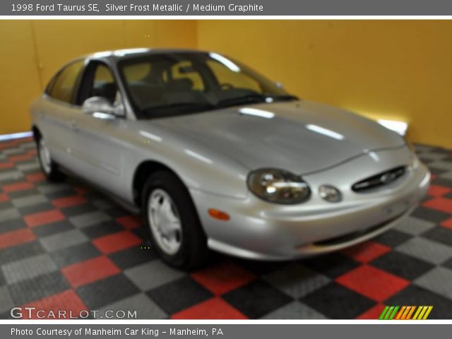 1998 Ford Taurus SE in Silver Frost Metallic