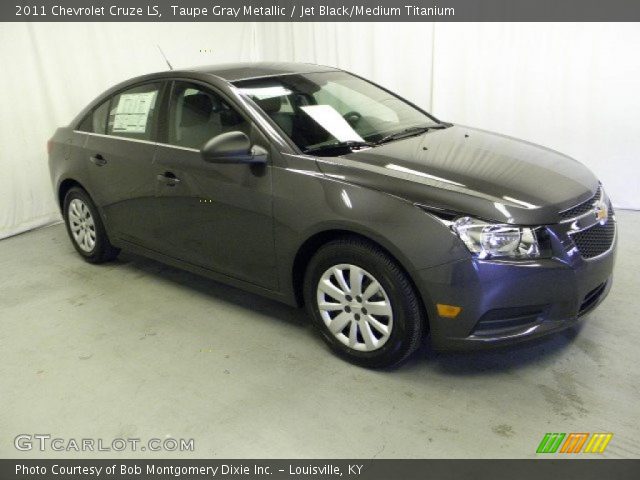 2011 Chevrolet Cruze LS in Taupe Gray Metallic